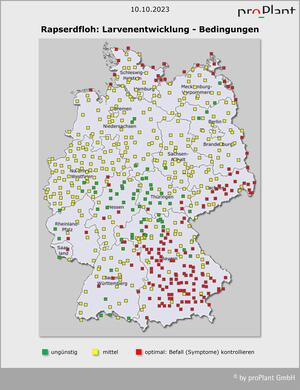 Karte von Deutschland mit farbigen Markierungen zur Larvenentwicklung des Rapserdflohs. Grün ungünstig, gelb mittel, rot optimal. (automatisch generiert durch KI)